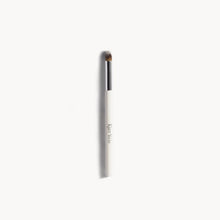 Load image into Gallery viewer, KJAER WEIS Definition Brush - The Glow Shop
